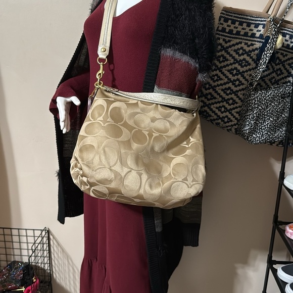 Coach Beautiful Metallic Tan Poppy Bag - Picture 5 of 12